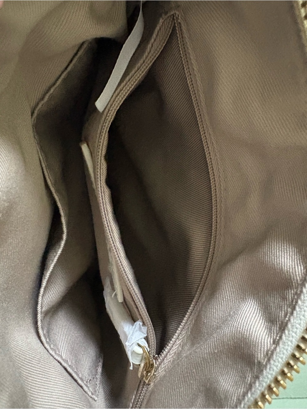 Talbots Crossbody - Picture 9 of 13
